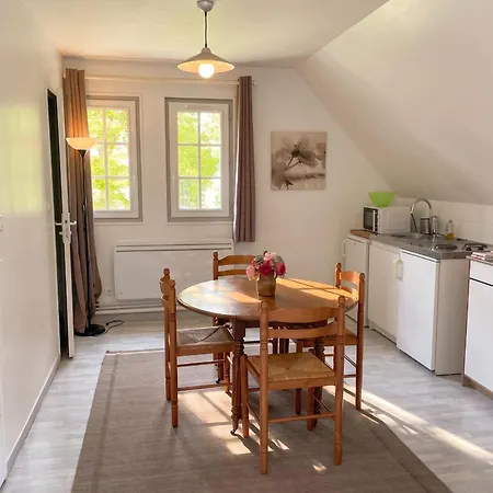 Maison Conviviale A Saint-nicolas-du-bosc Avec Terrasse 度假居