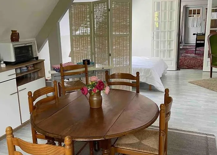 Maison Conviviale A Saint-nicolas-du-bosc Avec Terrasse Tatil Evi Le Bosc-du-Theil